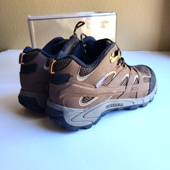 Merrell Moab 2 Mid Waterproof Hiking Shoe - Kids/Youth size 4.5 - Picture 10 of 12